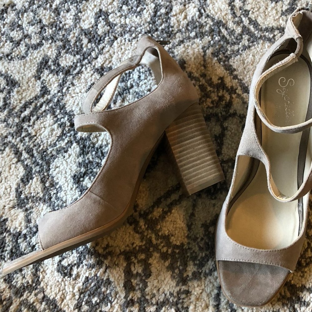 Seychelles Heels